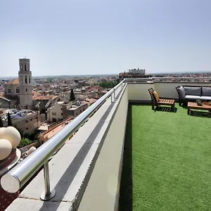 Apartment Atico Frente Al Museo Dali, Figueres (Girona)